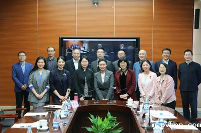 1650786021729007.jpg 图4全体线下参会委员合影.JPG